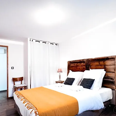 L'intermede & En Toute Amitie - Les De L'argile Apartment