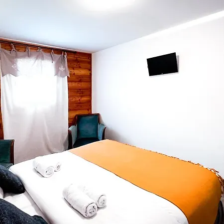 Apartment L'intermede & En Toute Amitie - Les De L'argile