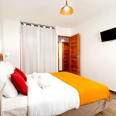 Apartment L'intermede & En Toute Amitie - Les De L'argile